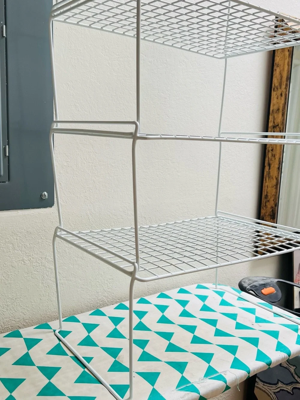 4 White Wire stackable Shelf Organizer - Brand